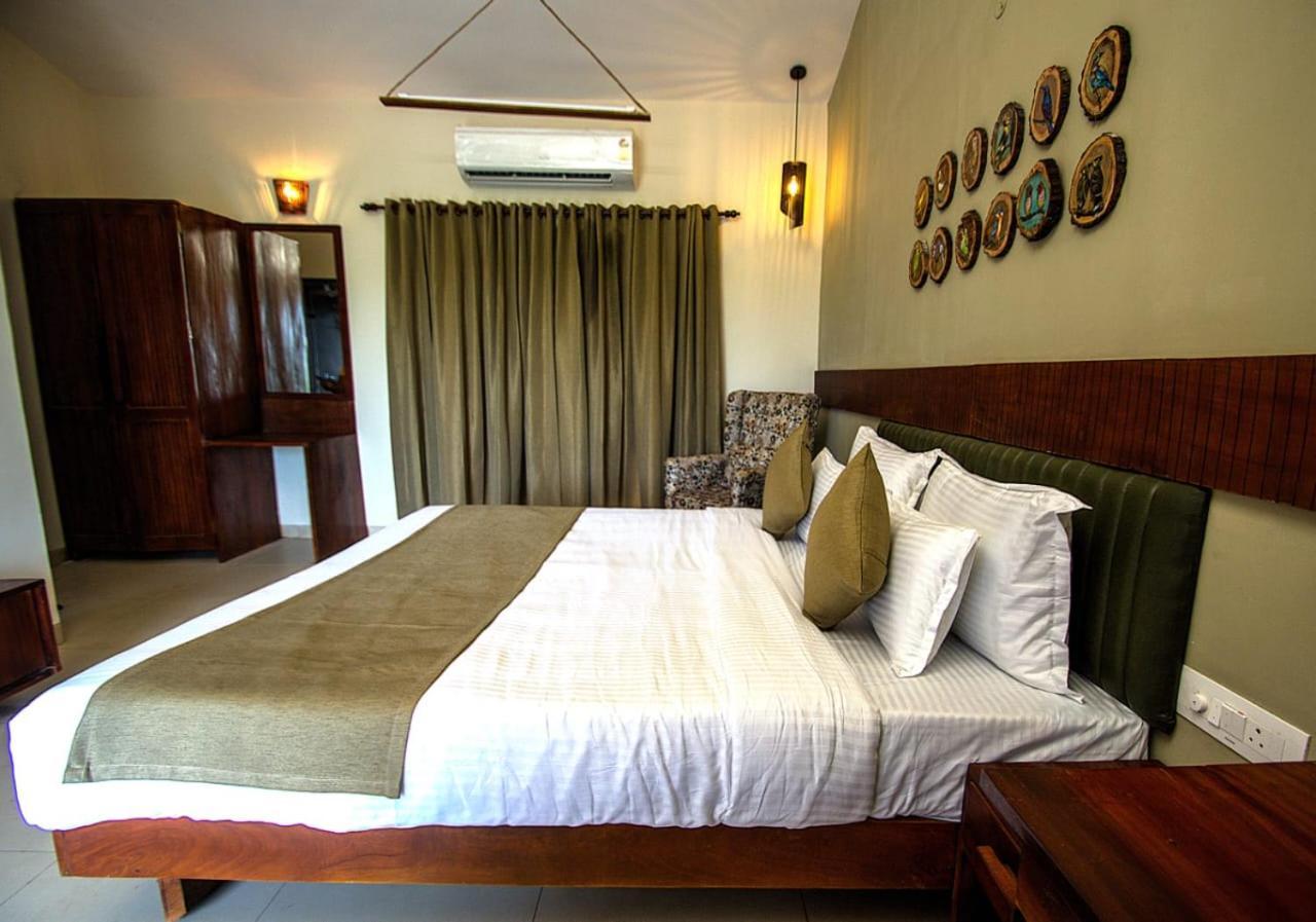 Baghvann Jungle Resort Kolāra 外观 照片